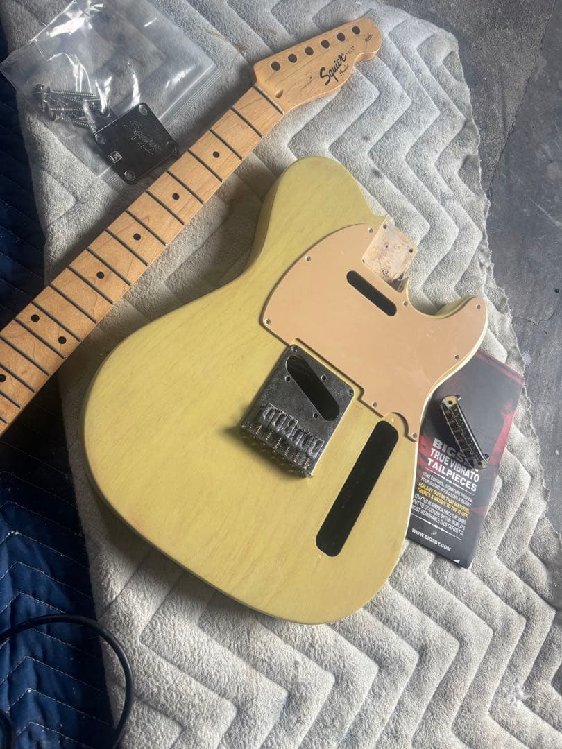 squire by fender テレキャスター ラッカーボディ おまけ付き