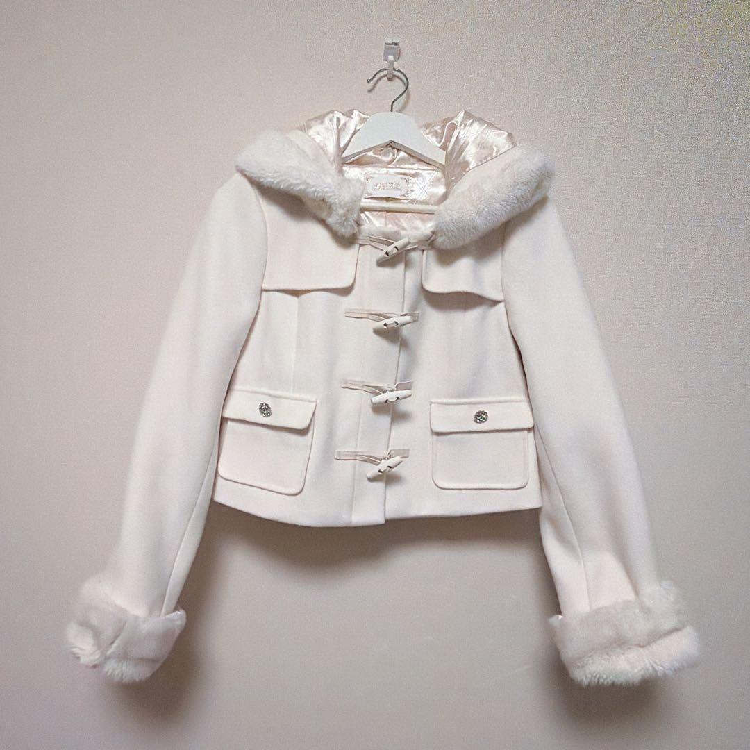 ミシェルマカロン ショートダッフルコート 白 - メルカリ