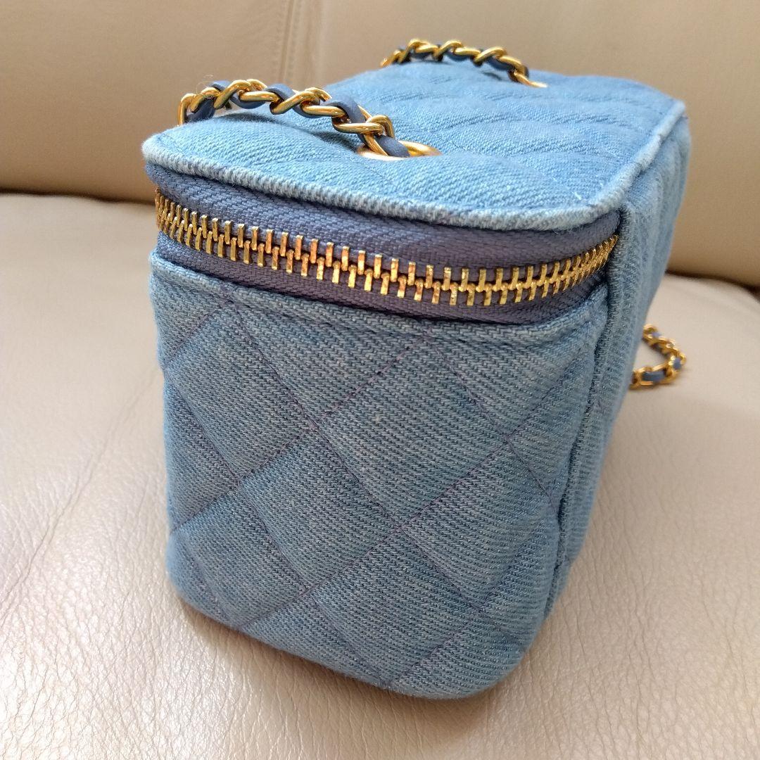 CHANEL シャネル ブルー デニム チェーンバッグ ノベルティ - メルカリ