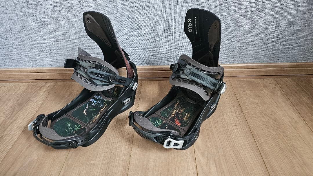 FLUX XF LTD ビンディング Mサイズ