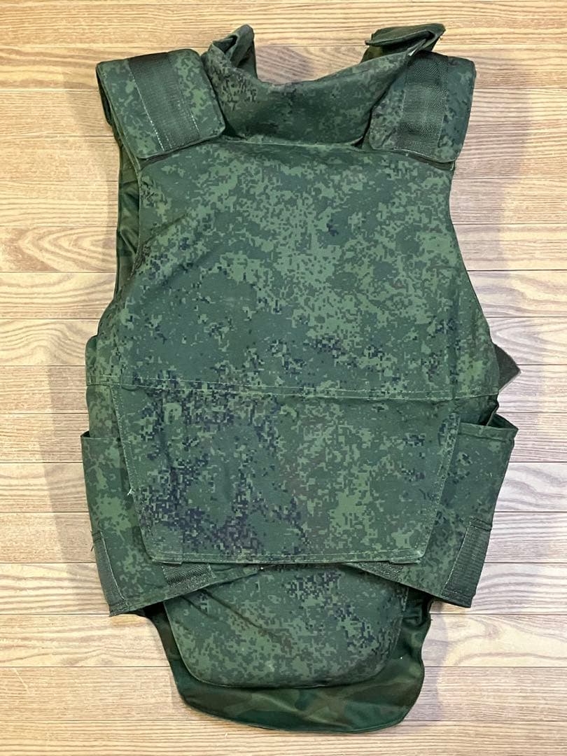 ロシア軍 6b23-1 ЗАО “Зюраткуль”製 デジタルフローラ迷彩