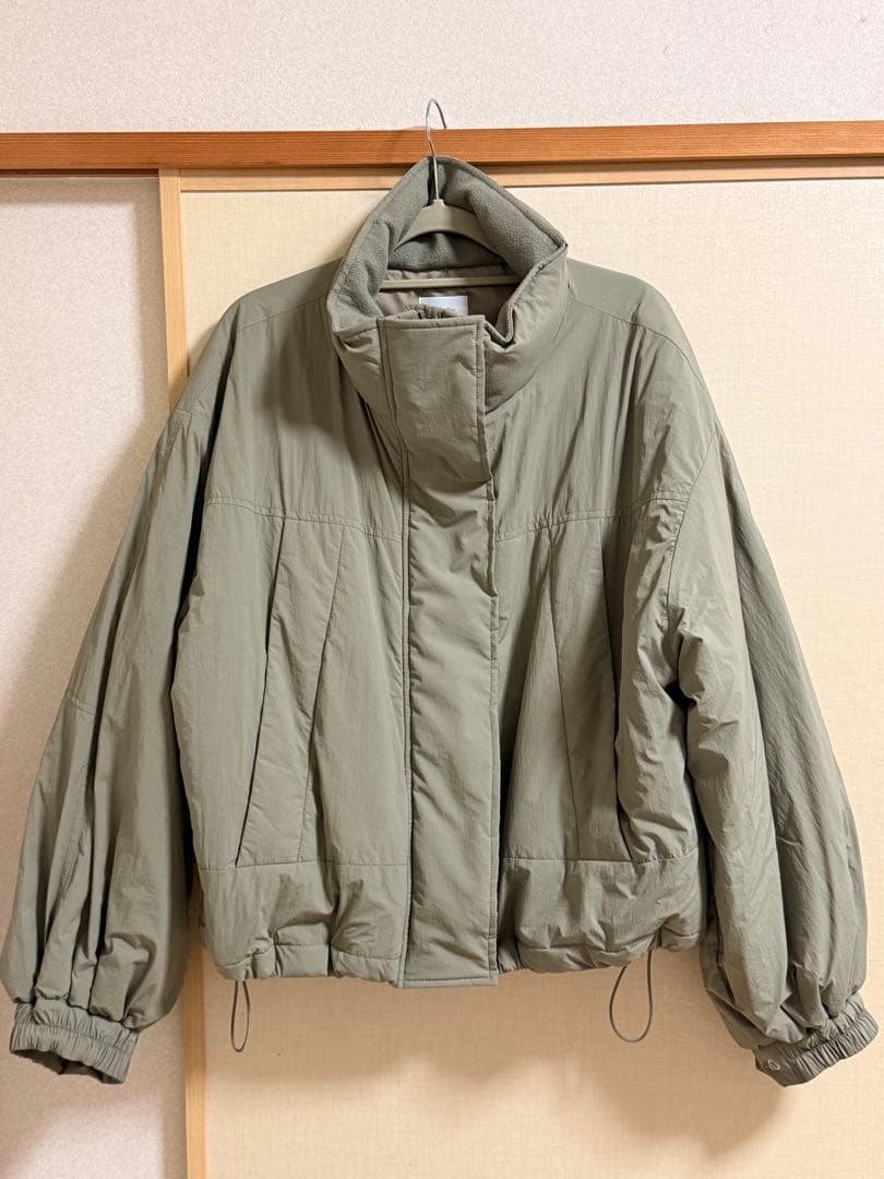 LOWRYS FARM モンスターショートコート　カーキ