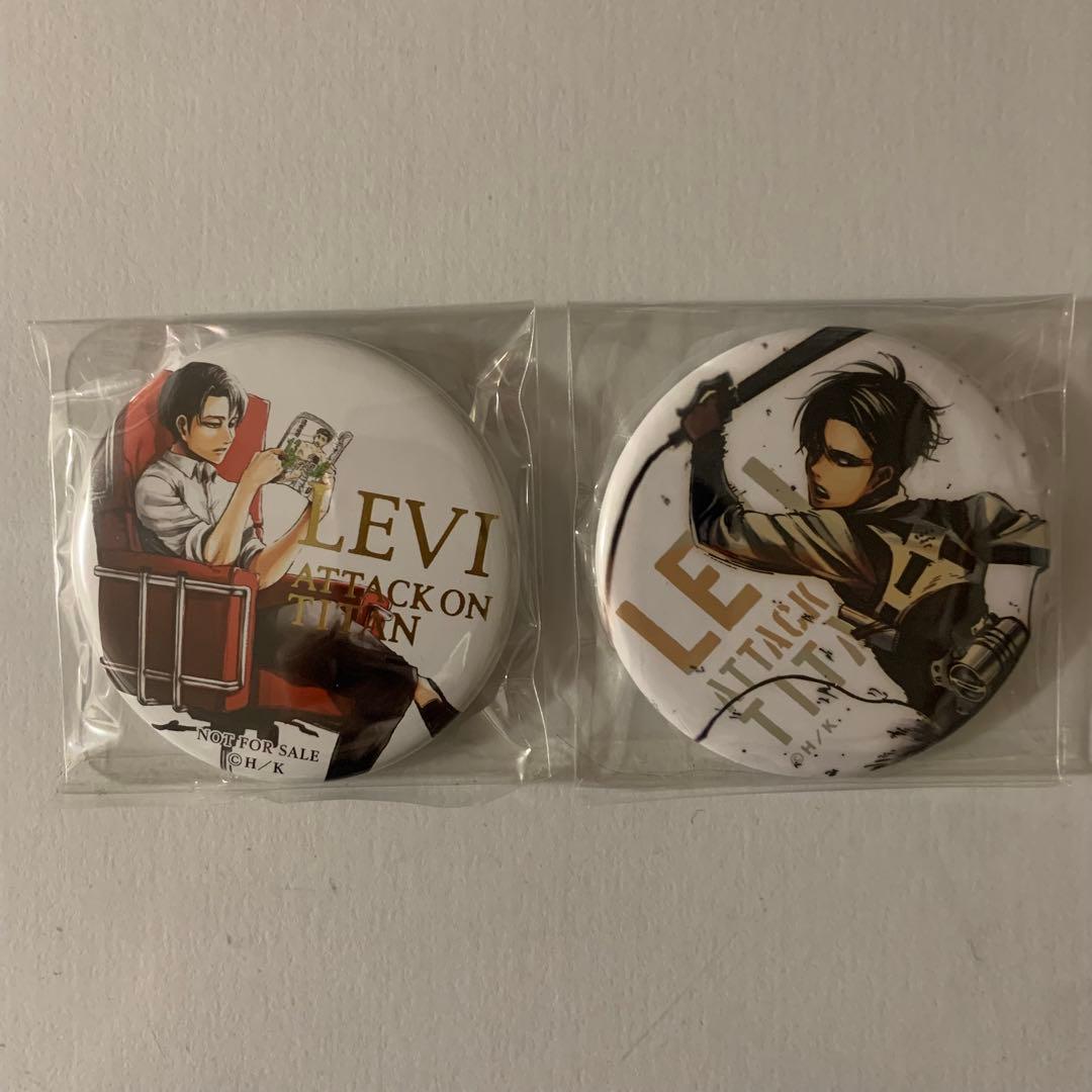 進撃の巨人 リヴァイ AJ缶 AnimeJapan 特典 2点セット 進撃の巨人リヴァイ グリッター缶バッジ 2個セット | 4571622858240