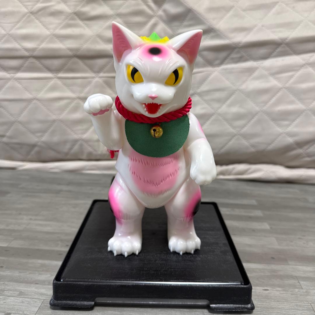 小夏屋　大王ネゴラ　招き猫　ソフビ　ピンク招き猫ver.