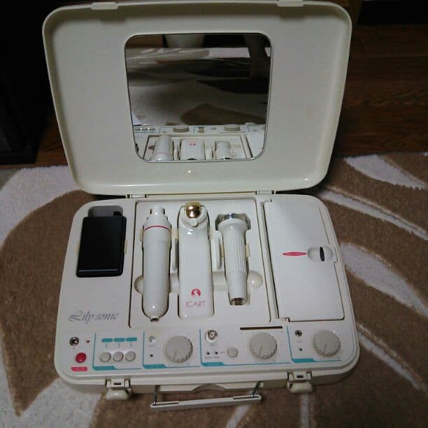 大幅値下げ！お家でエステ！ 多機能美容機 業務用肌診断機｜FACE-DX9（フェイスディーエックスナイン）の特徴