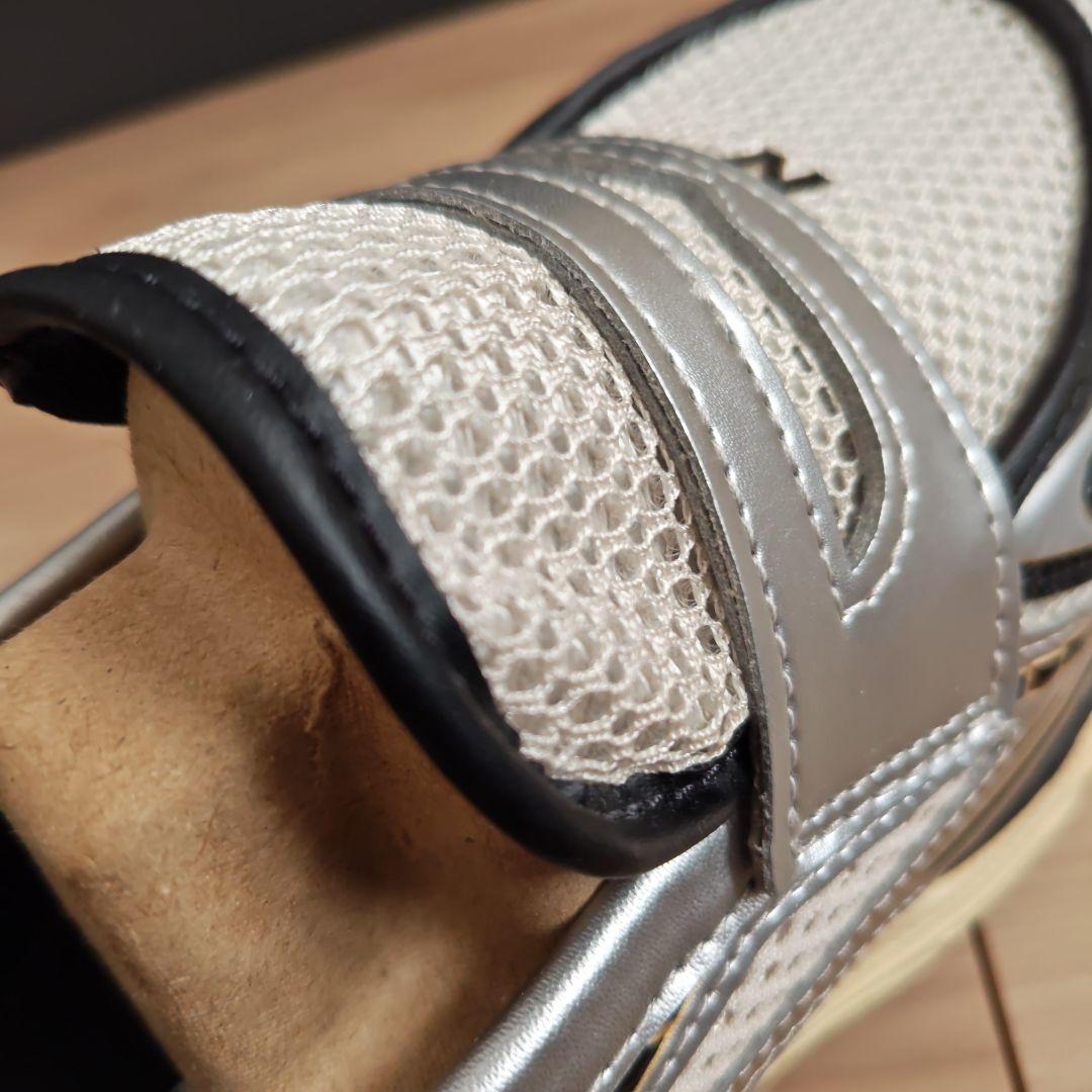 26.0cm ニューバランス U1906LOB シルバー/ブラック スニーファー