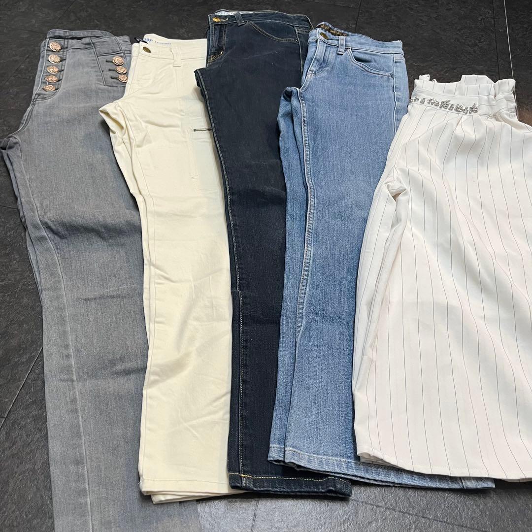 【まとめ売り】 大量処分！レディース服16着+a まとめ売り　17点+a