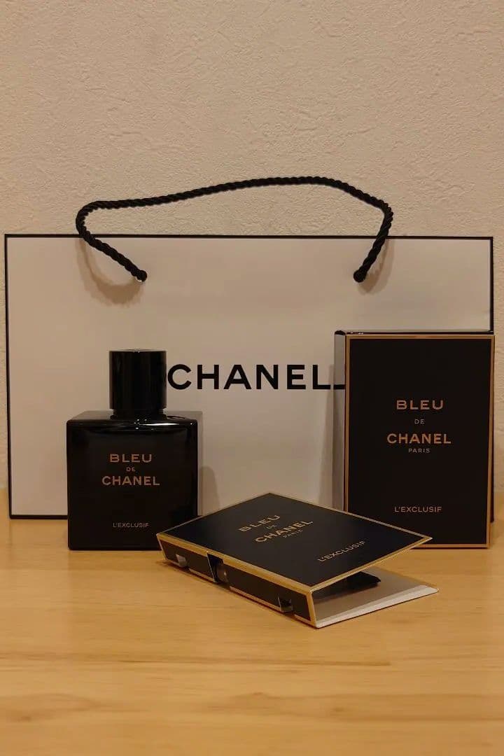 ​【極美品】ブルー ドゥ シャネル レ ゼクスクルジフ 60ml（サンプル付）