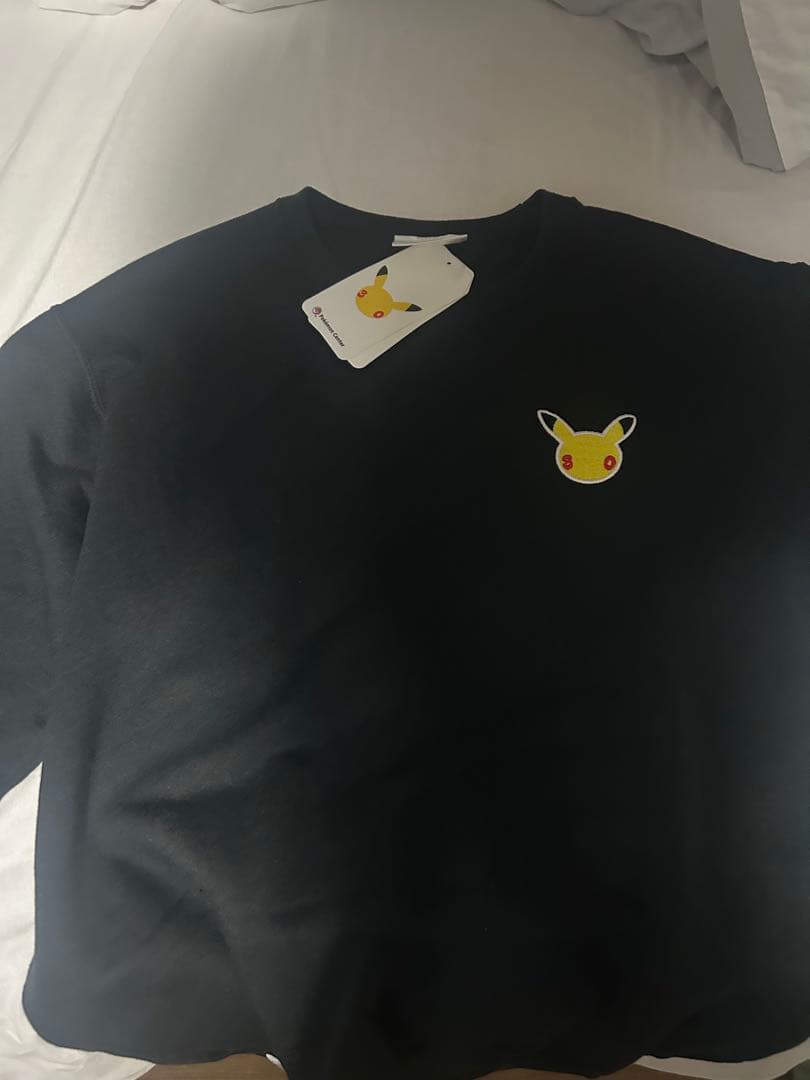 ポケモン30周年　記念シャツ　ロゴ