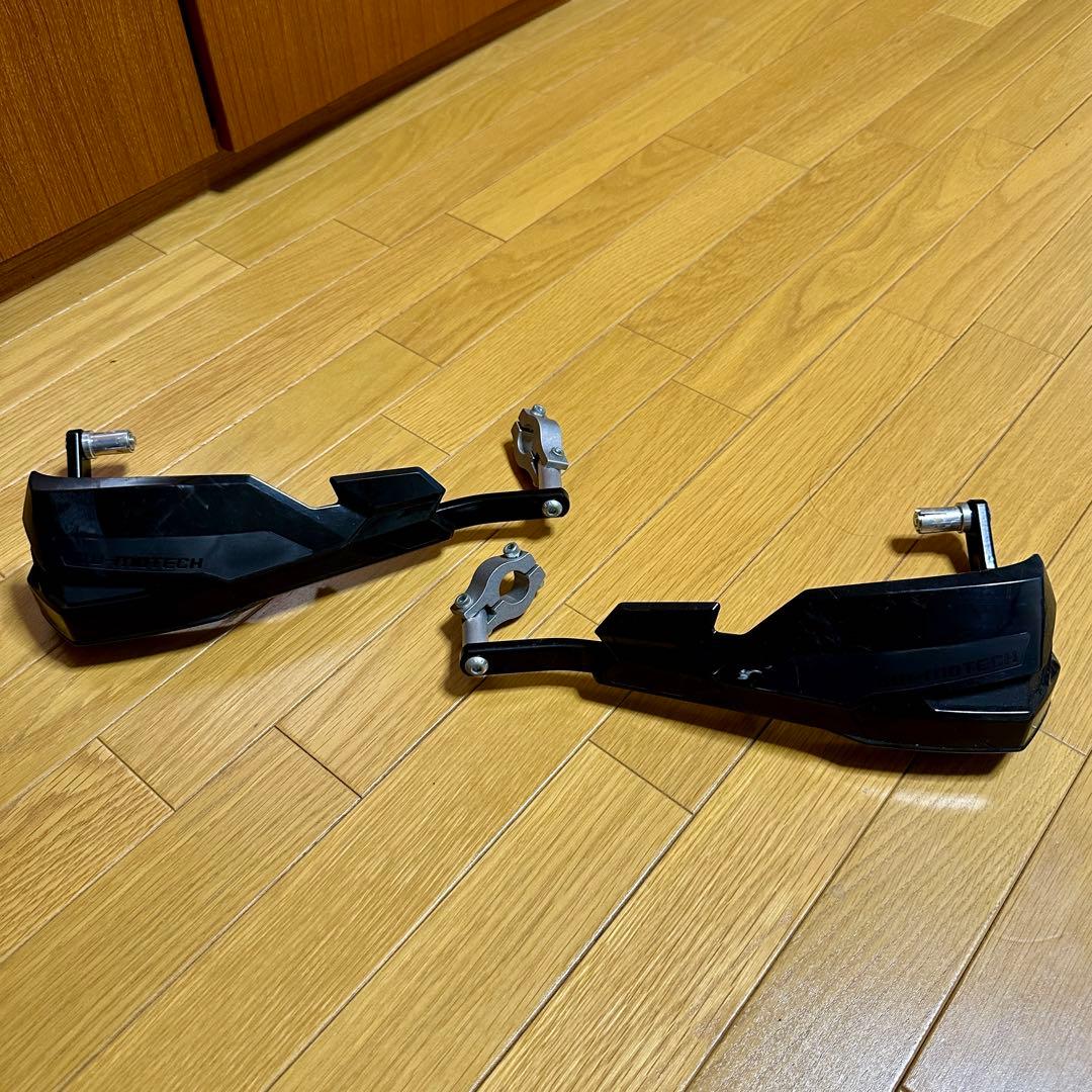 値下 DUCATIスクランブラー用 SW-MOTECH KOBRA ハンドガード