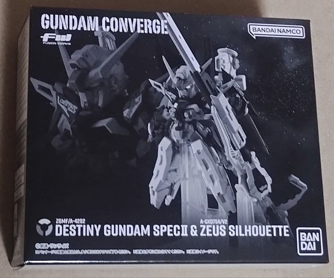 ガンダムコンバージ　デスティニーガンダムSpecII　&　ゼウスシルエット　限定