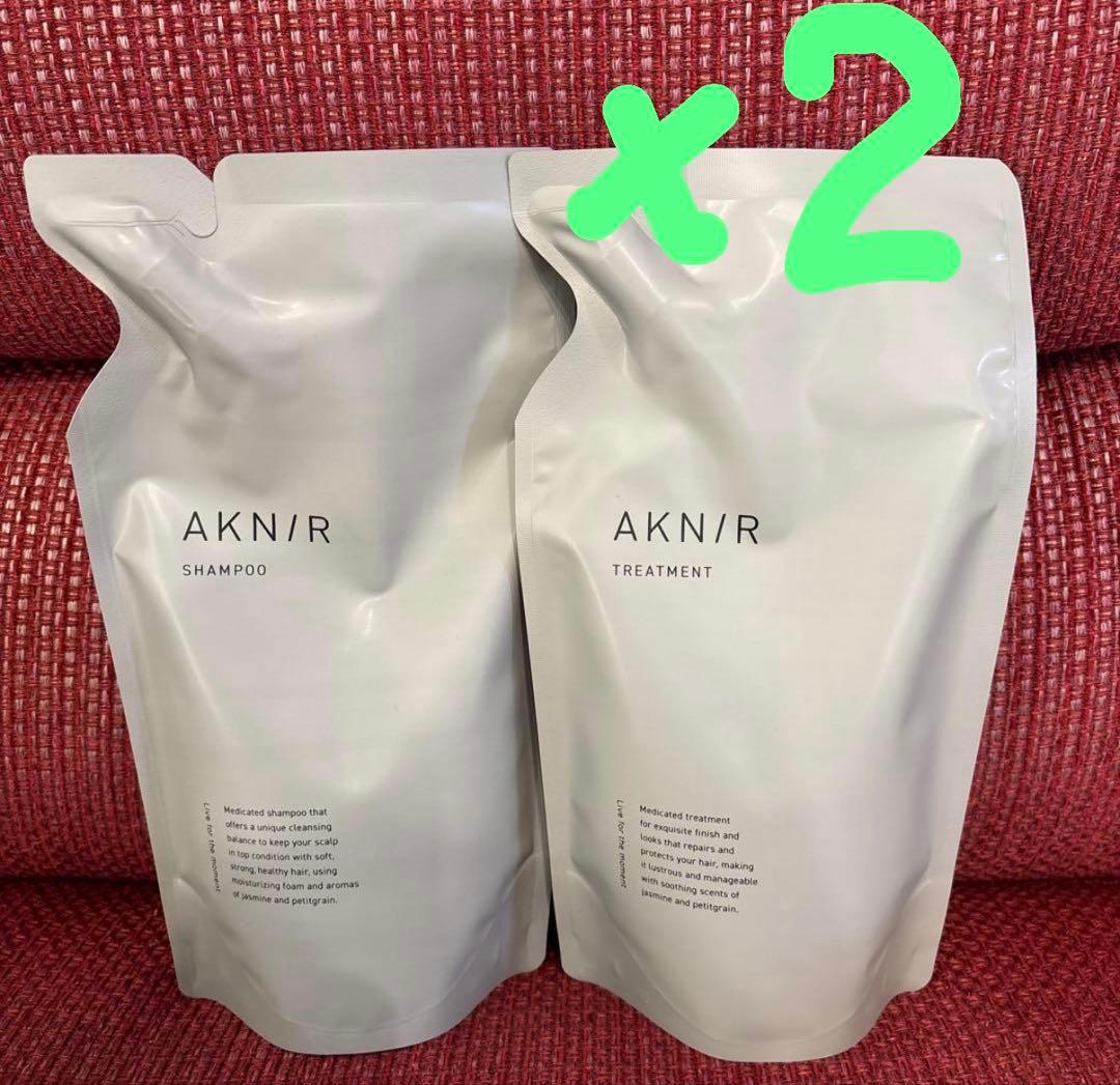 AKN/R アクニー　シャンプー、トリートメント４個セット