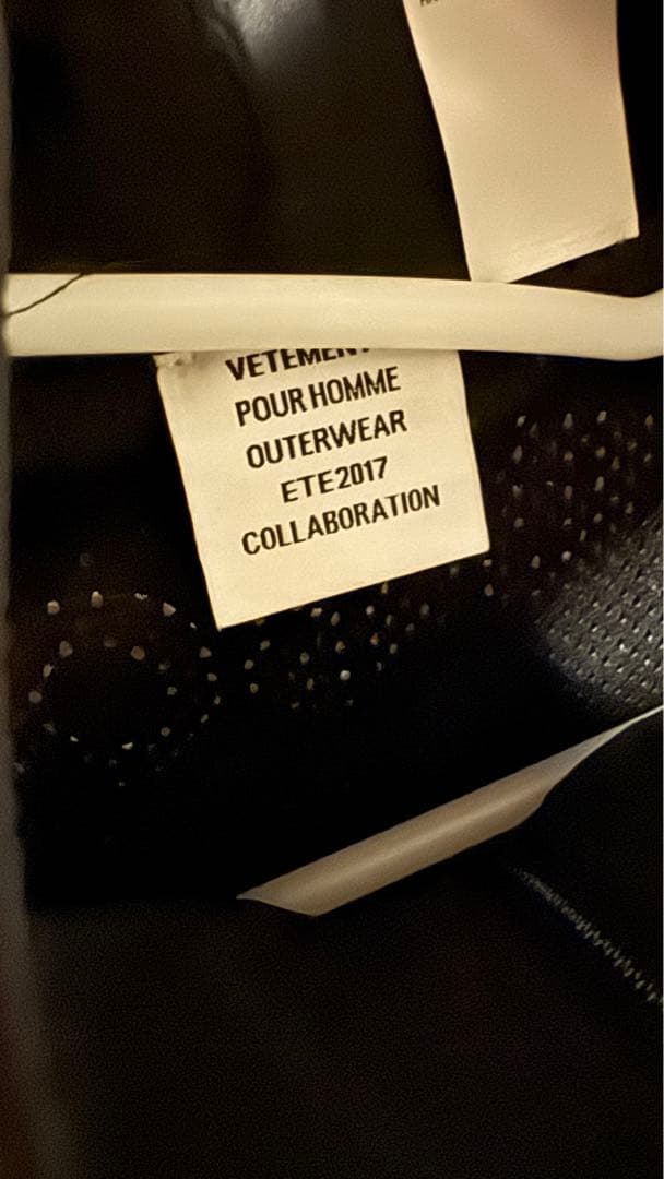 VETEMENTS REEBOK TRACK JACKET archive - メルカリ