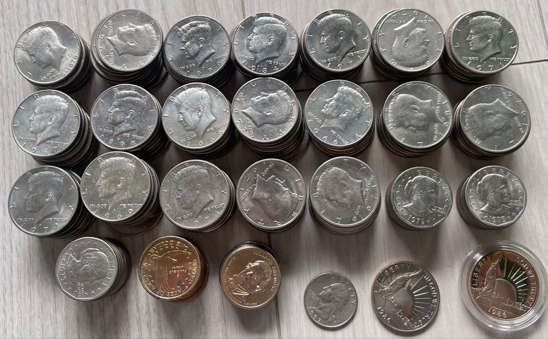 アメリカ　ケネディハーフダラー188枚　　1ドル 46枚　 古銭 アメリカ ハーフダラー ケネディ 硬貨 古銭｜Yahoo!フリマ（旧PayPay