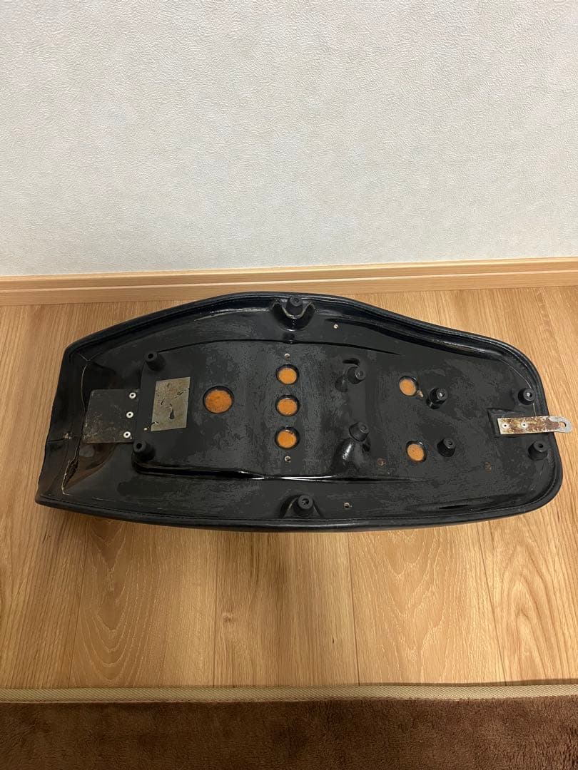 W650 ナローシート K&H eggs シート - メルカリ