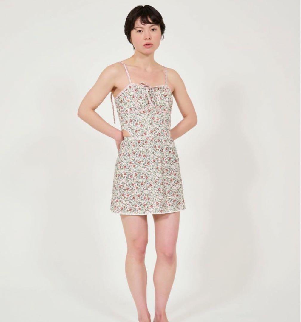 TINA：JOJUN 水着　新品