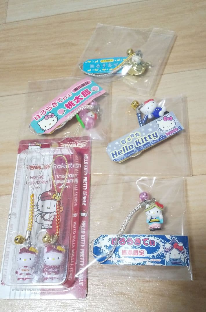 大量】79個 レアあり ご当地 キティちゃん ストラップ 根付け まとめ