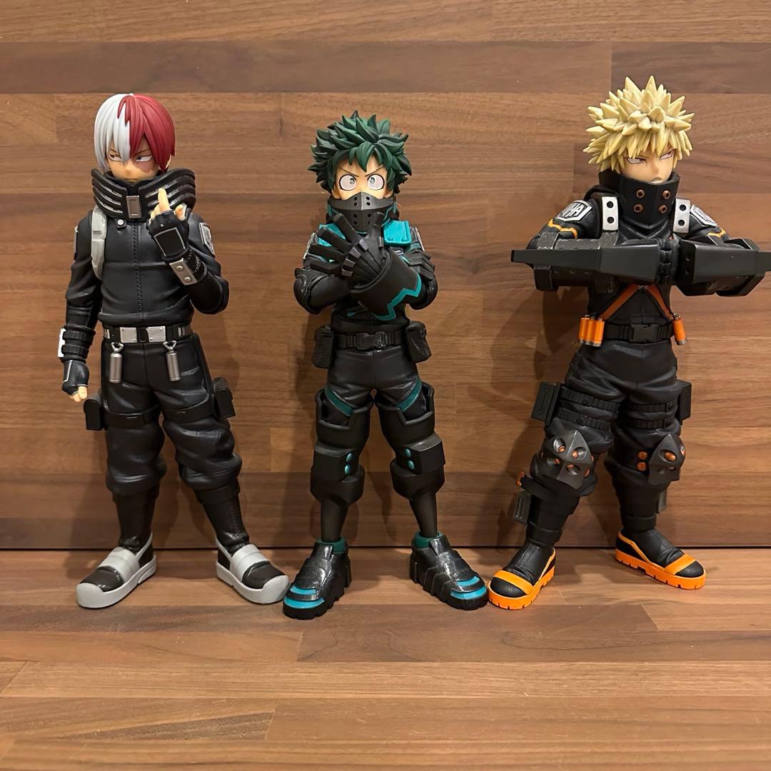 ワールドヒーローズミッション　一番くじ　フィギュア