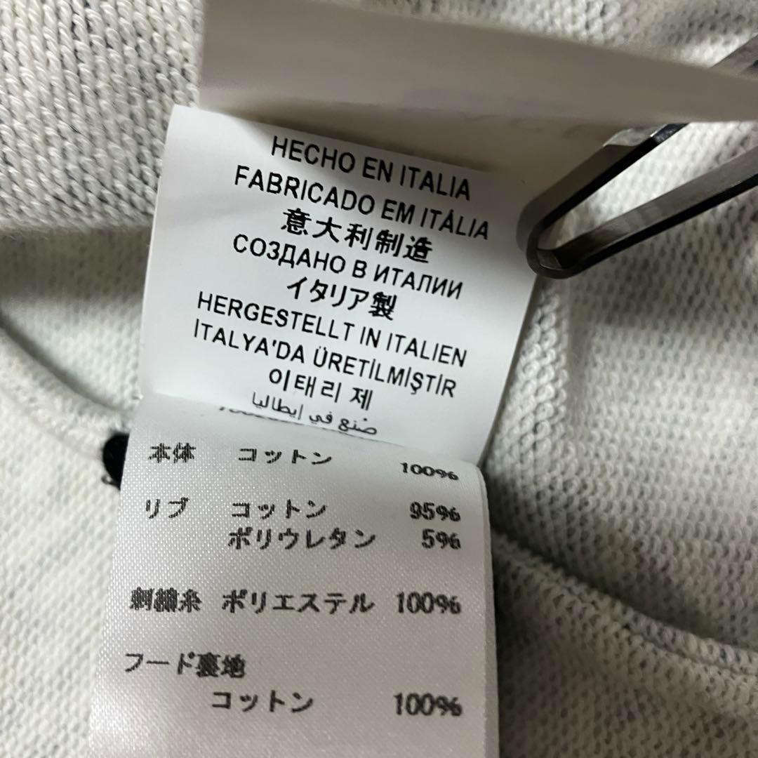 極美品 VERSACE ジップアップパーカー グレカ 総柄 38サイズ - メルカリ