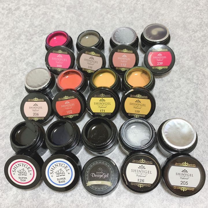 シャイニージェル　トップ　ベース　カラージェル　shinygel まとめ売り SHINYGEL Mio：ベーシックセット（ピールベース、ワイプレストップ