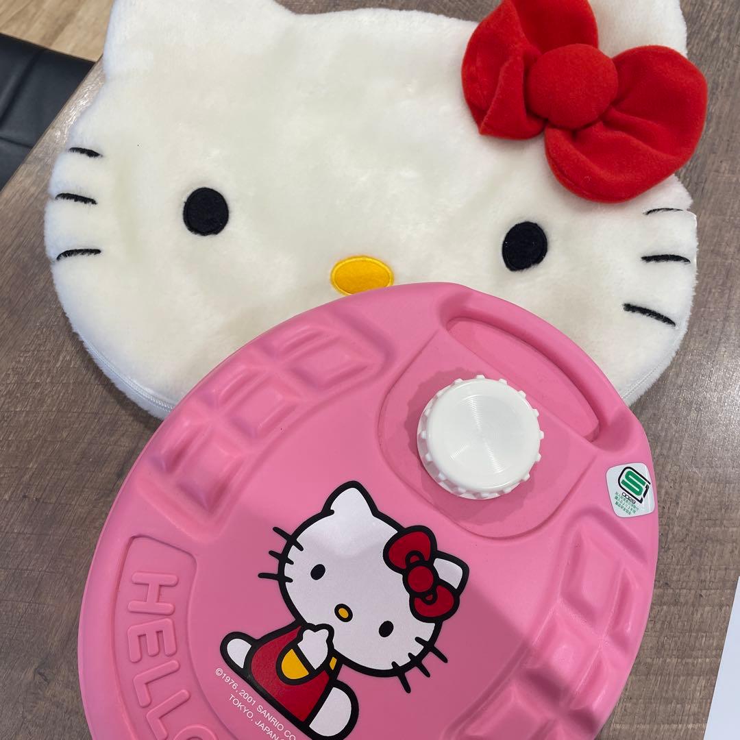 美品】未使用 ハローキティ 湯たんぽ カバー付き - メルカリ