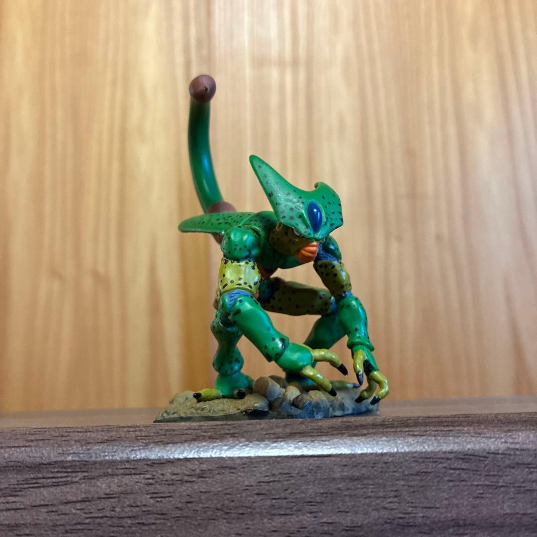 2003年 ドラゴンボール フィギュア ドラカプ（セル第一形態）☆ - メルカリ