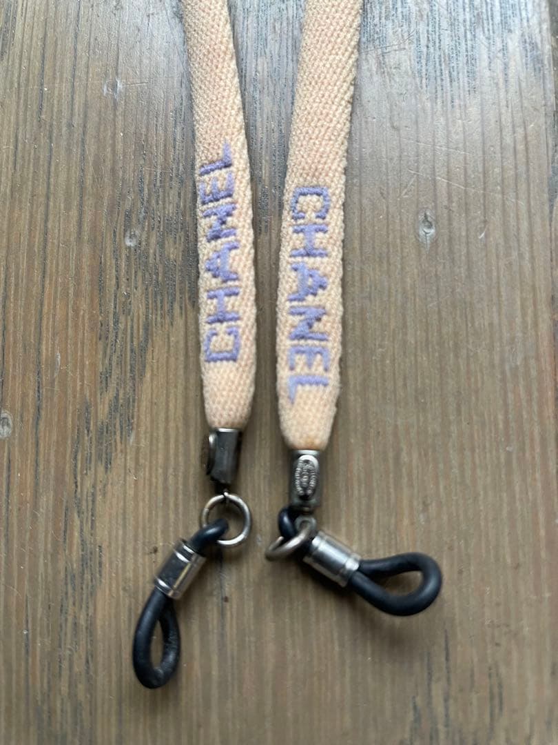 【CHANEL】【レア品】メガネチェーン メガネストラップベビーピンクロゴ入り