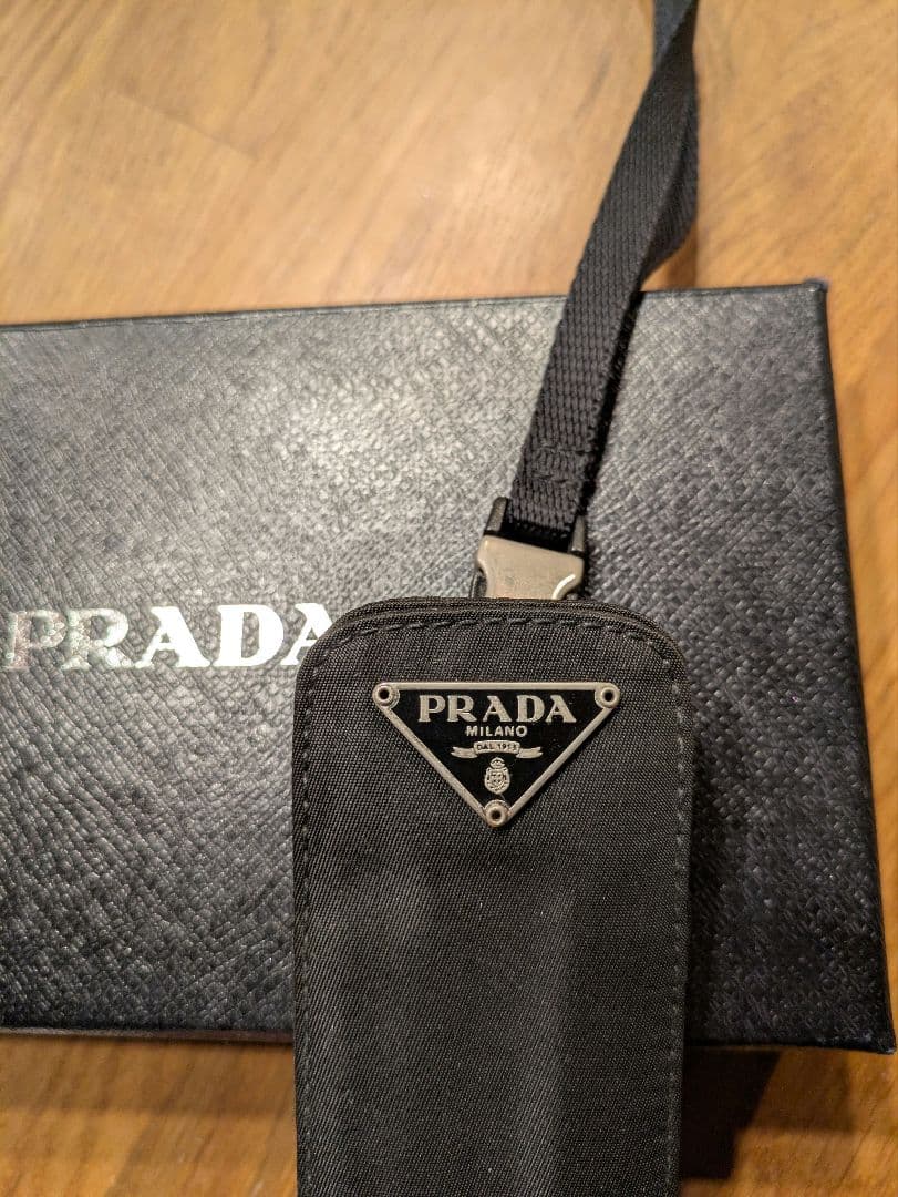 画像6枚目必見《無料同封》RFID搭載 PRADA ケース《2MM358》