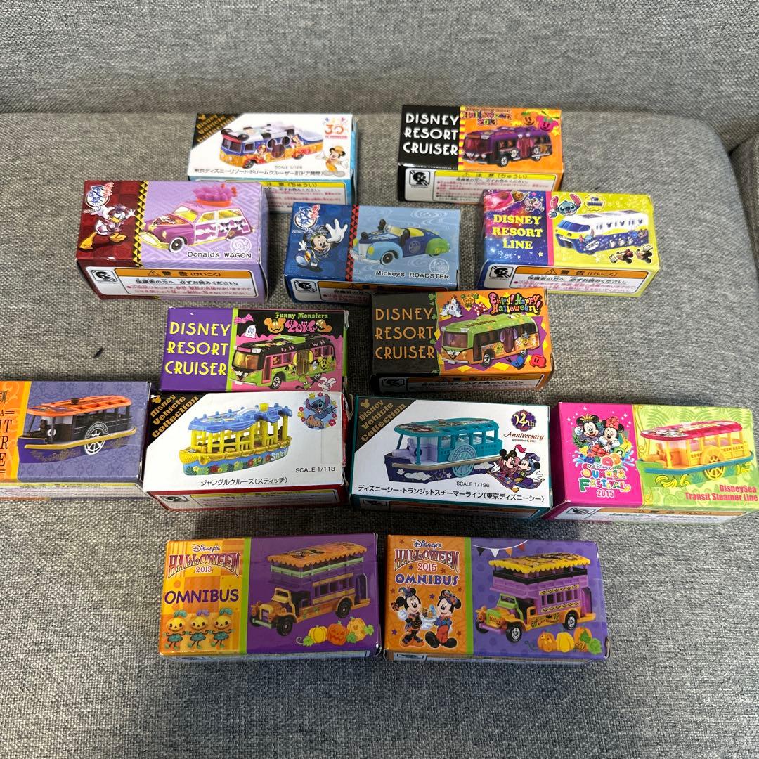 ディズニー　トミカ　13個
