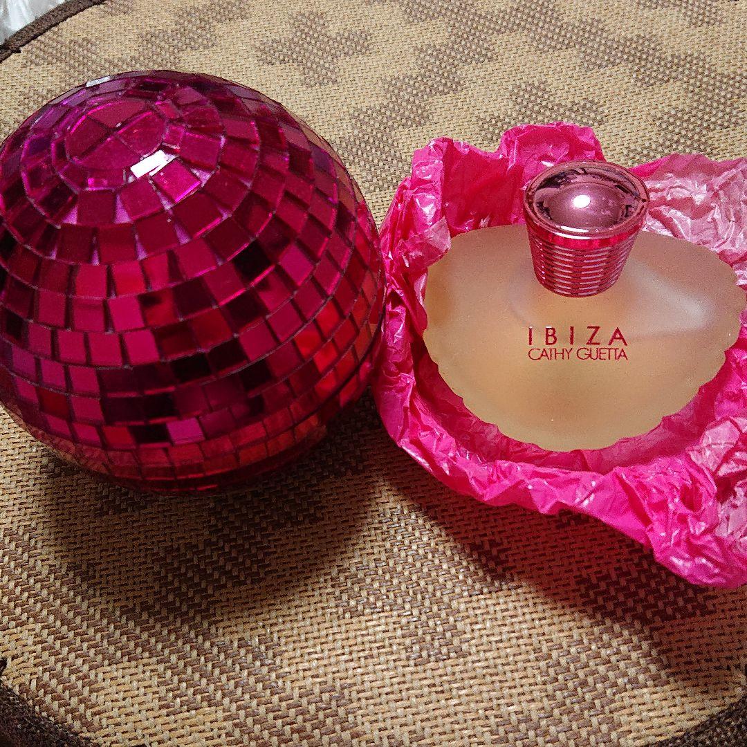 希少！イビザ 香水  IBIZA キャシーグエッタ ピンキー ミラー 廃盤品