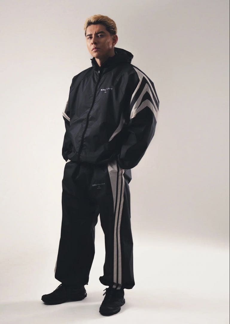 lyft セットアップ　上XL 下L