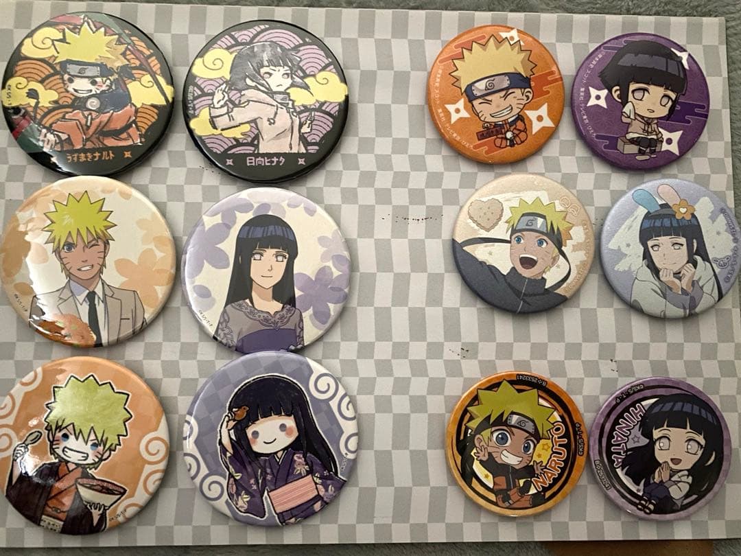 NARUTO 缶バッジまとめ売り　ナルト　ヒナタ