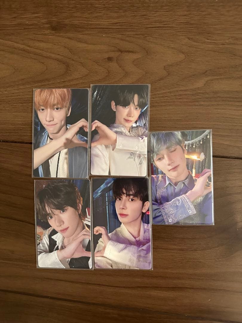 ❗️本日限定値下げ❗️txt アンケート　トレカ　セット