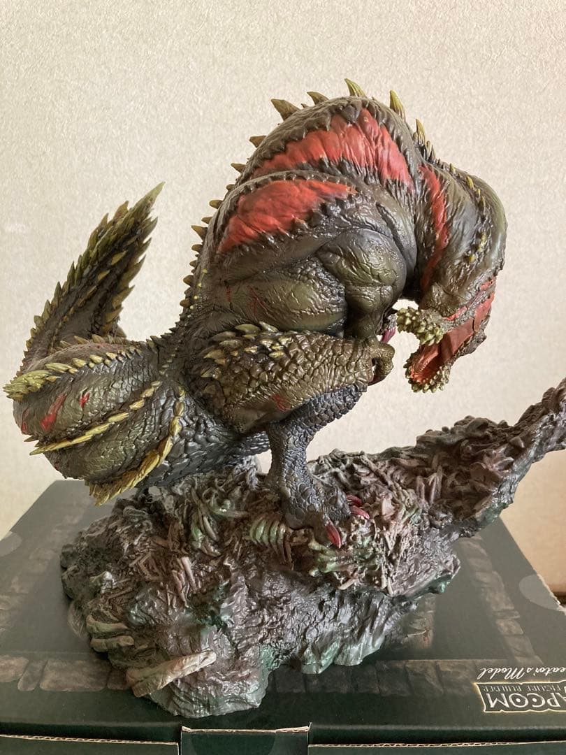 モンスターハンタークリエイターズモデル イビルジョー - メルカリ