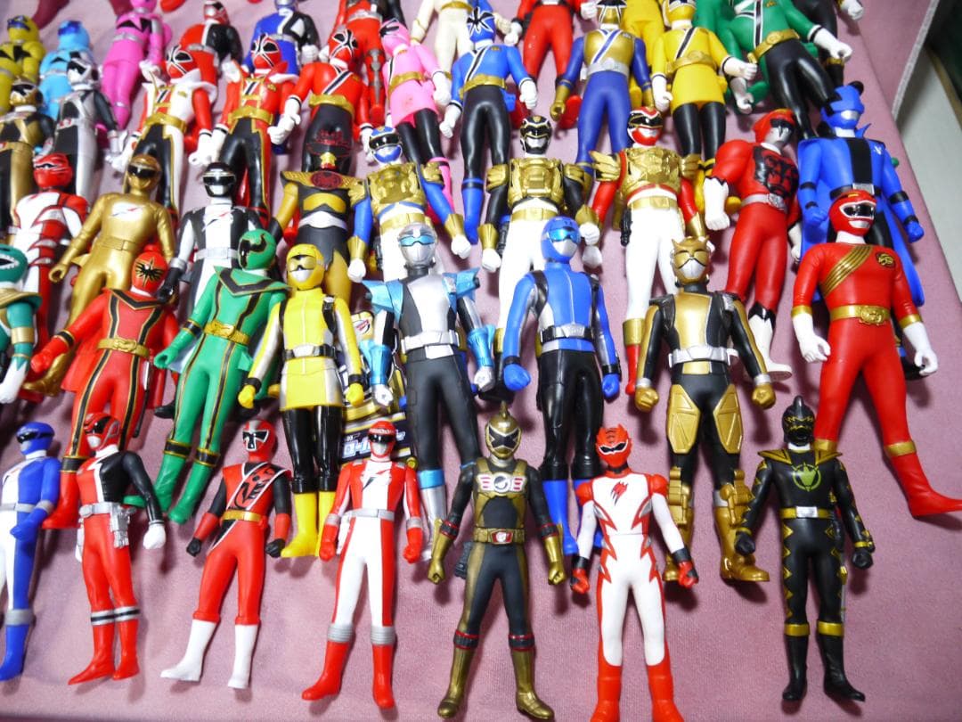 スーパー戦隊シリーズ ほか ソフビ 97体セット - メルカリ