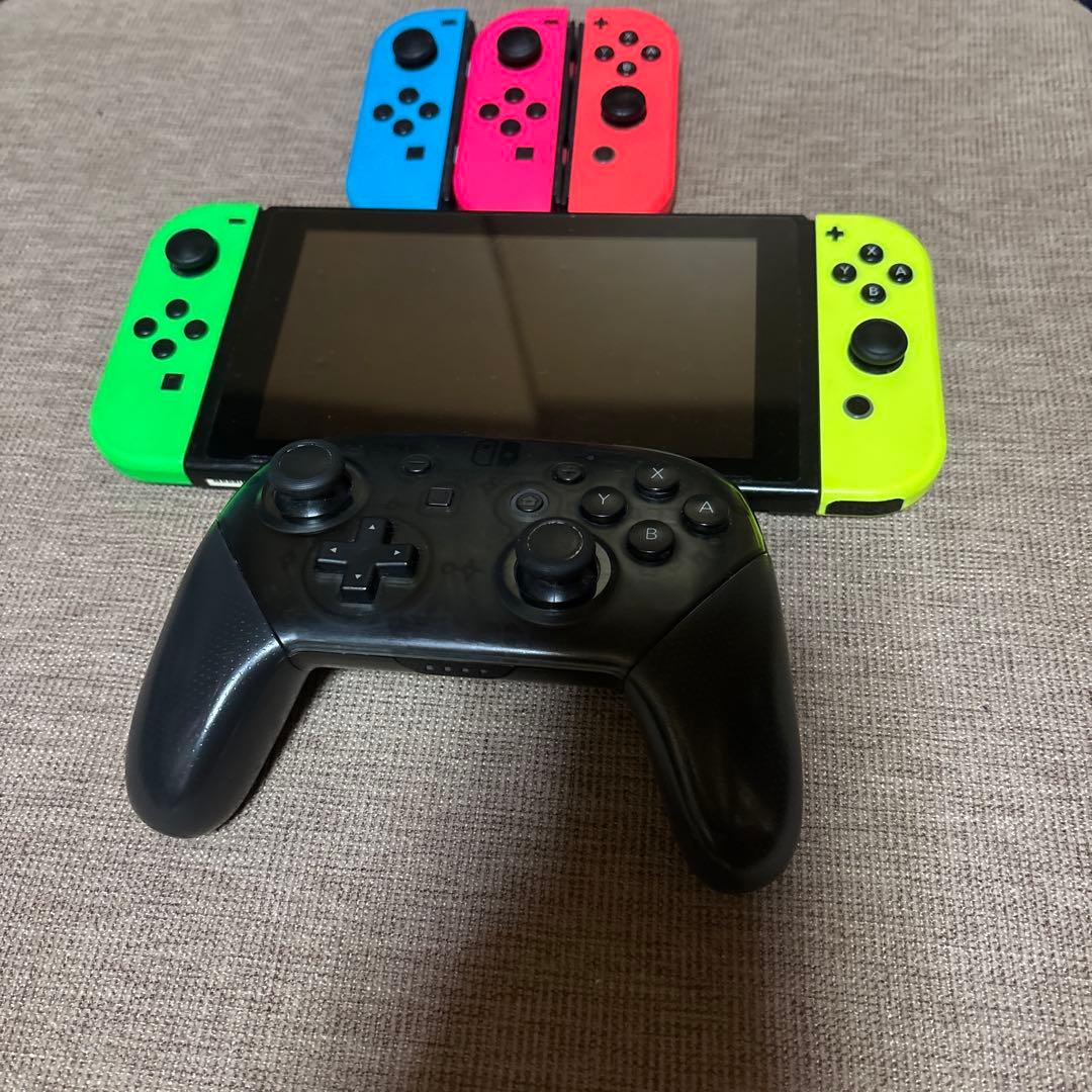 t*o様 K*i様 Nintendo Switch 本体 カラフル Joy-Co