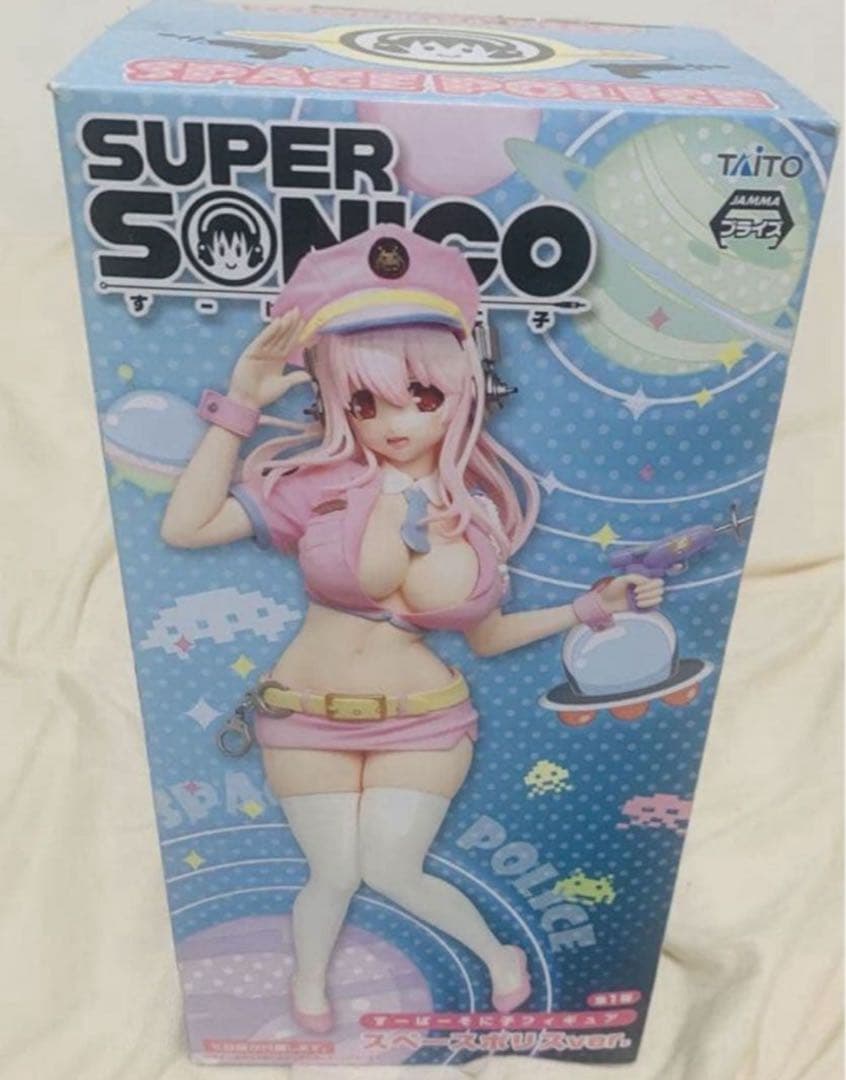 送料無料 すーぱーそに子　スペースポリスver. フィギュア　ピンク