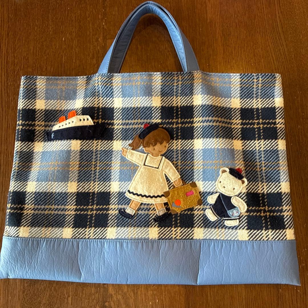 apolina misha and puff コラボ ポシェット ② Misha & Puff