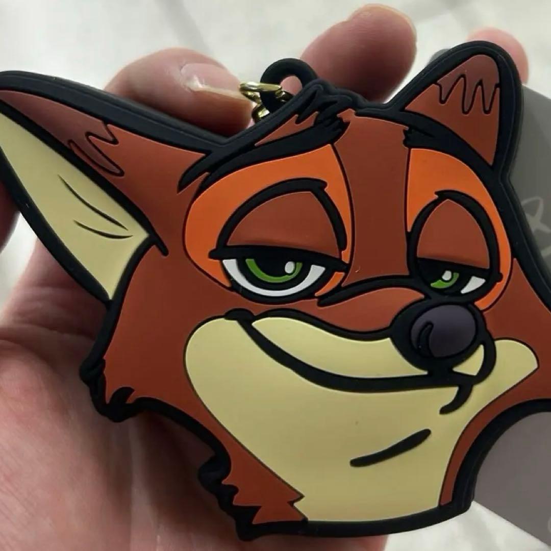 ニック キーホルダー ズートピア トーキング ボイス ディズニーストア