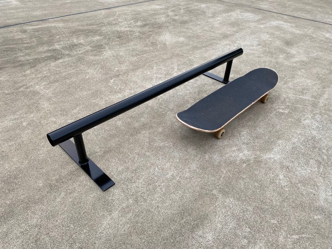 レール　スケボー　セクション