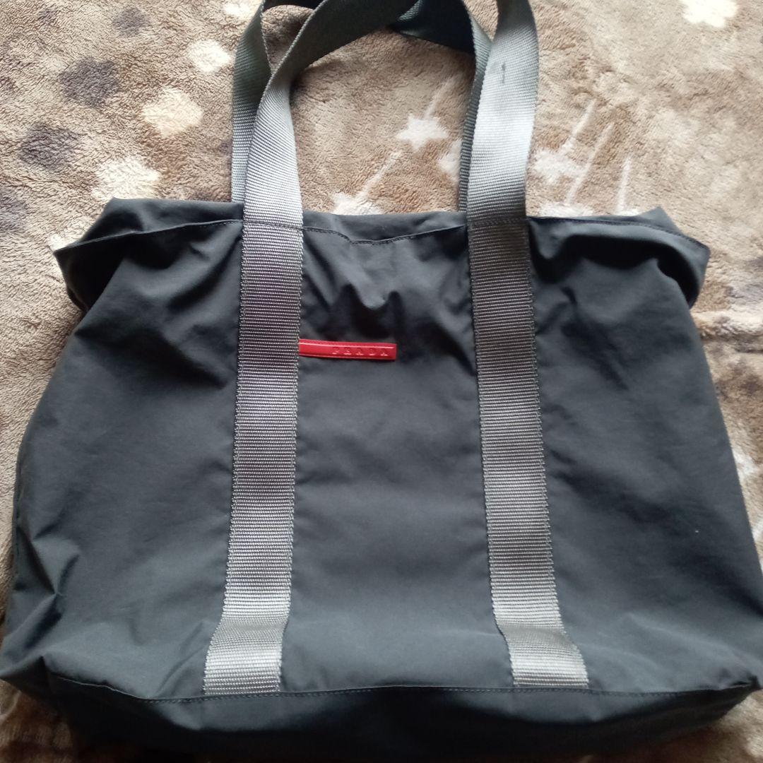 PRADA ナイロン バッグ