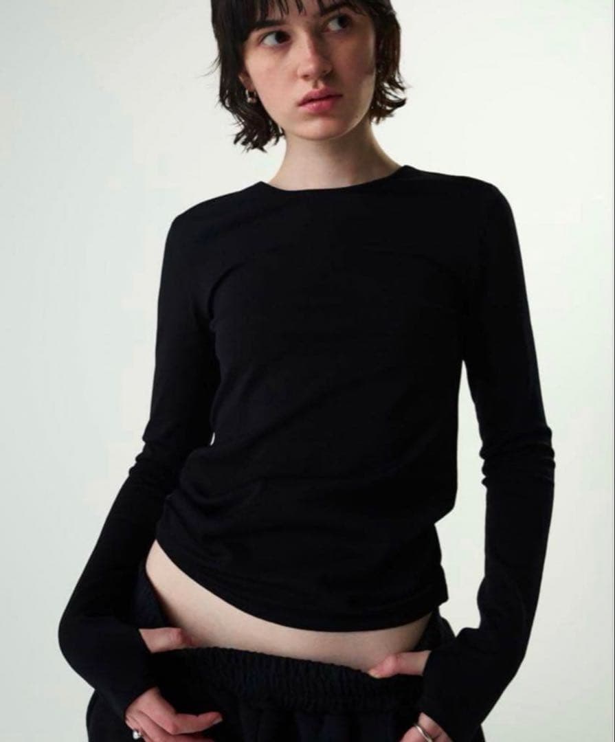 gadid anoniem RORY BLACK トップス 長袖 黒