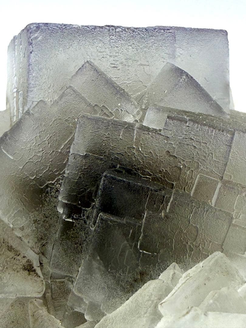 グレー　フローライト　パキスタン産　蛍石　原石　鉱物　標本　天然石 フローライト（蛍石）パキスタン産 41g / 鉱物・原石 | iichi 日々の