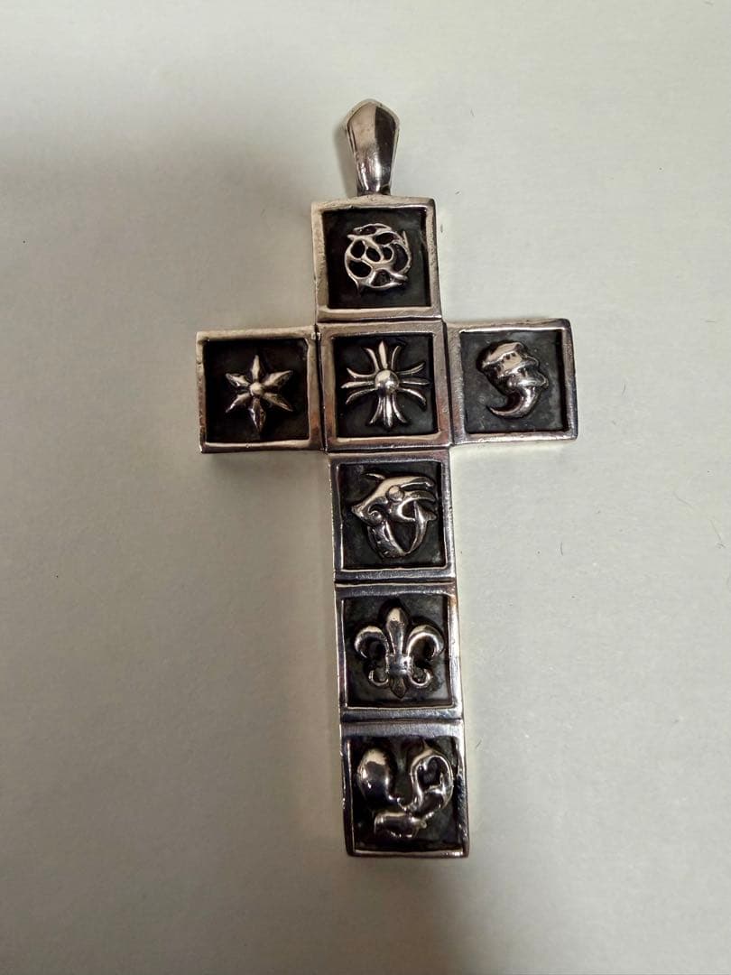 ロCHROME HEARTSペンダント Authentic [Chrome Hearts] CH CROSS SMALL LEATHER BRAIDED PENDANT