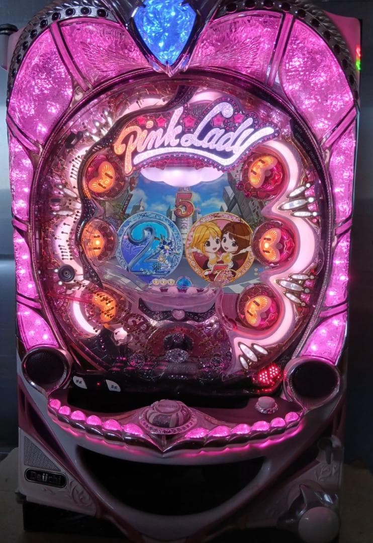 送料込み パチンコ 実機 CRピンクレディー 2011NM-S 直接引取可 ピンク・レディー』からST突入率100%、10R比率50%の甘デジ登場