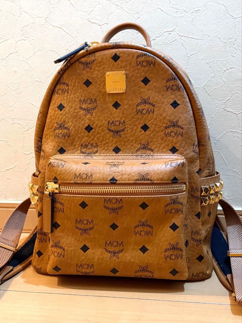MCM Starkサイドスタッズ　リュック　バックパック　Ｓサイズ