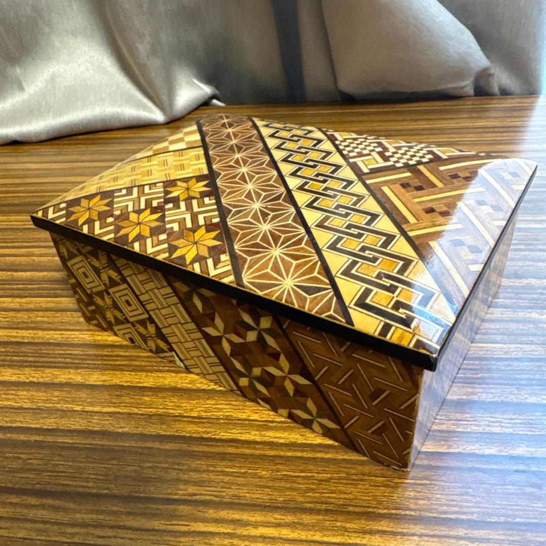 箱根寄木細工 小物入れ ジュエリーボックス ミラー付き 木製工芸品