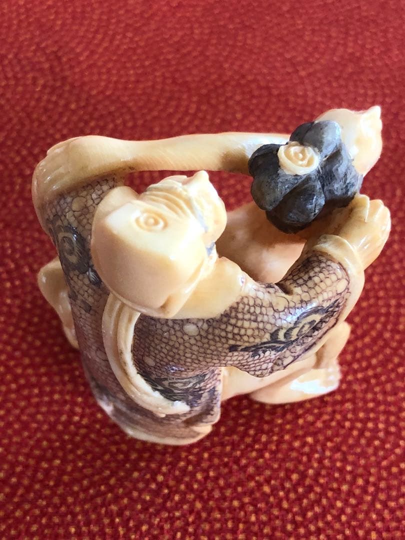 インテリア根付春画裸婦人物透かし彫り現品