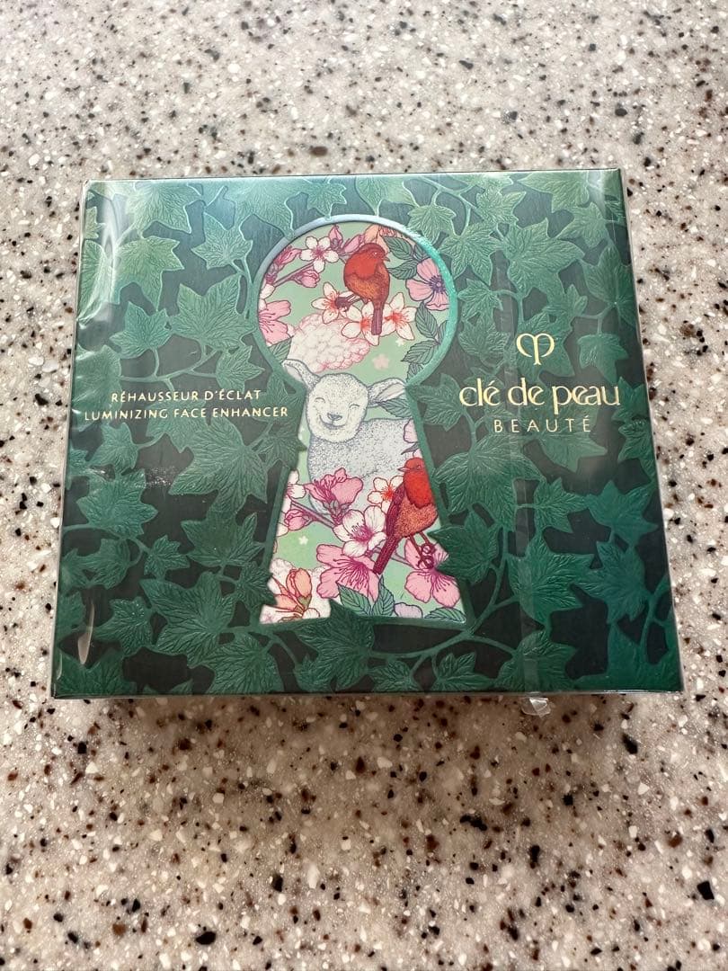 【新品・未開封】クレドポーボーテ レオスールデクラ　ワンダフルラディエンス