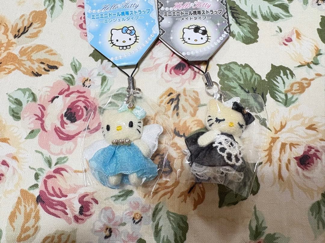 《激レア》2006年ver ハローキティ ドレス ストラップ 入手困難 ミニミニ